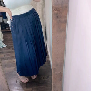 Vintage blue pleated maxi skirt new with tags size 16